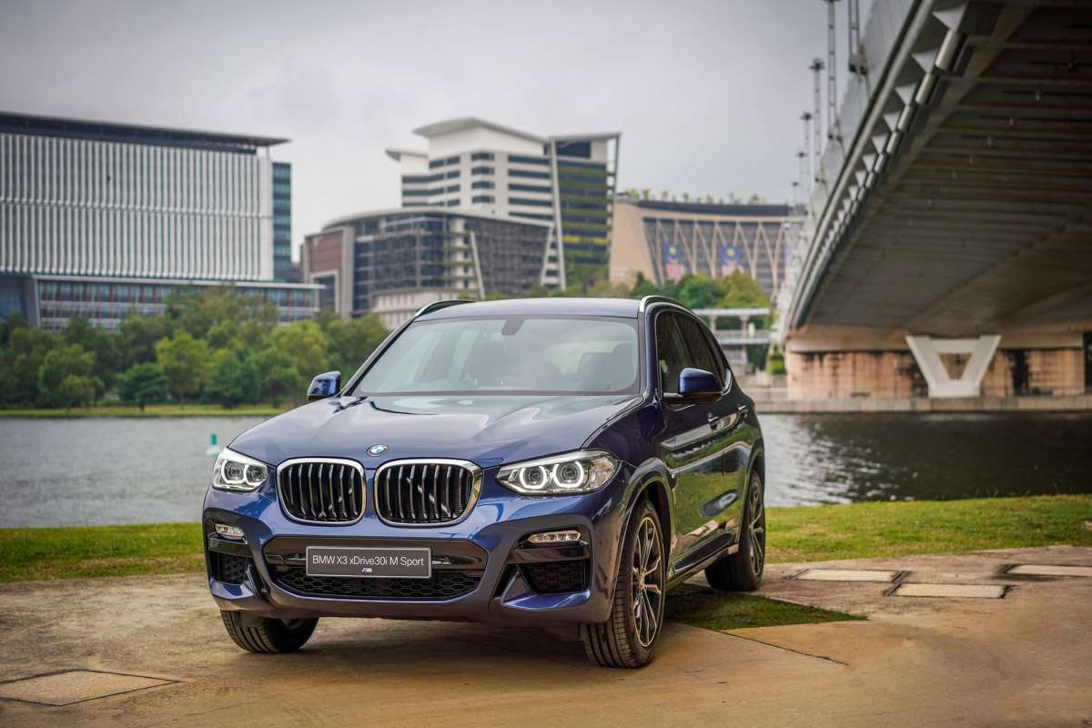 The-New-BMW-X3-xDrive30i-with-M-Sport-Package-1.jpg