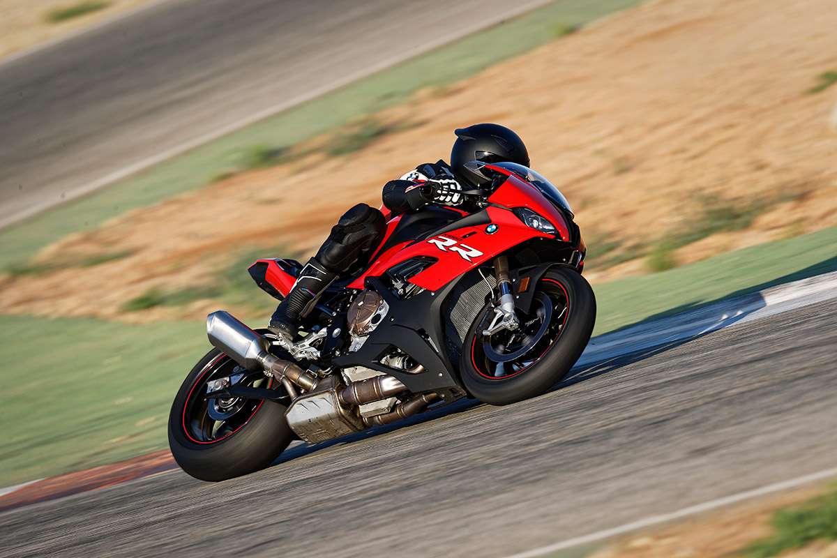 5.-The-New-BMW-S-1000-RR-in-Racing-Red.jpg