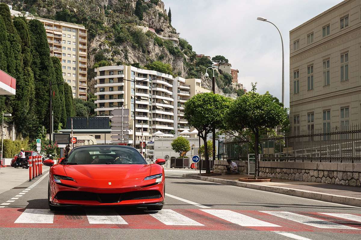 8_SF90_Stradale_@Ferrari_S.p.A..jpg