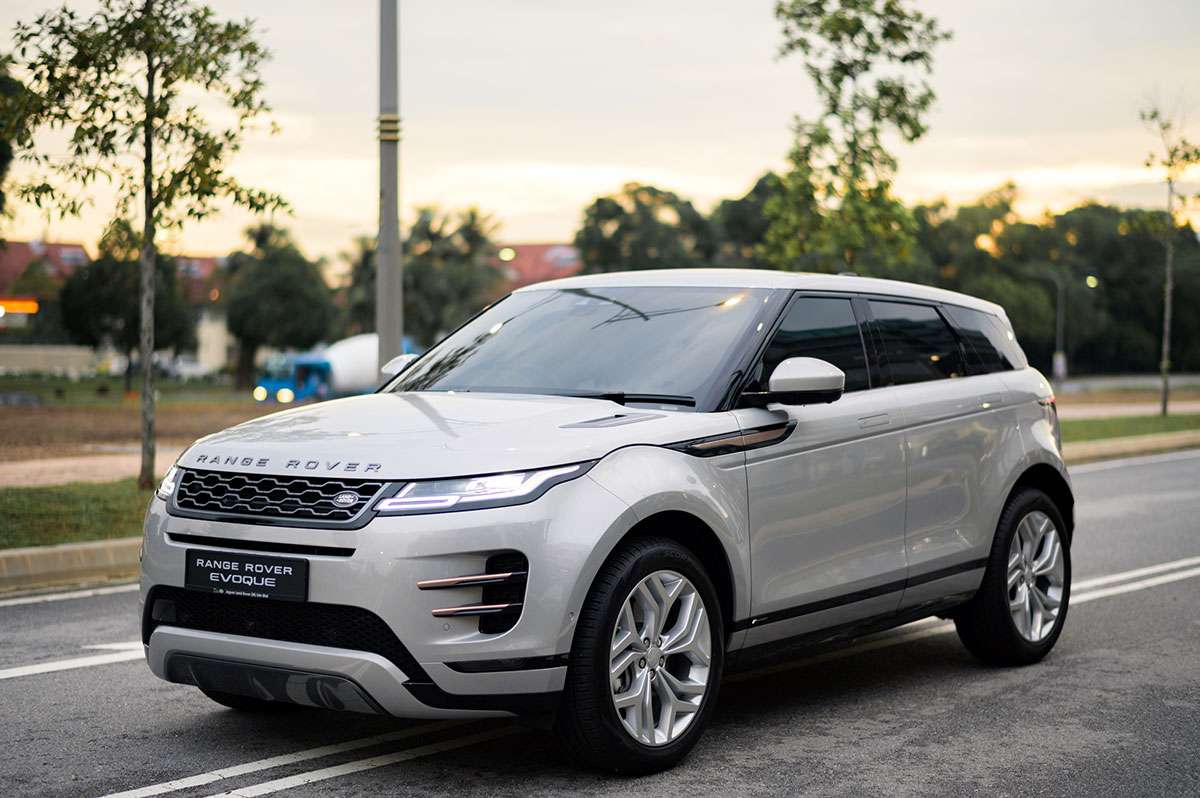 Evoque-Exterior-005.jpg