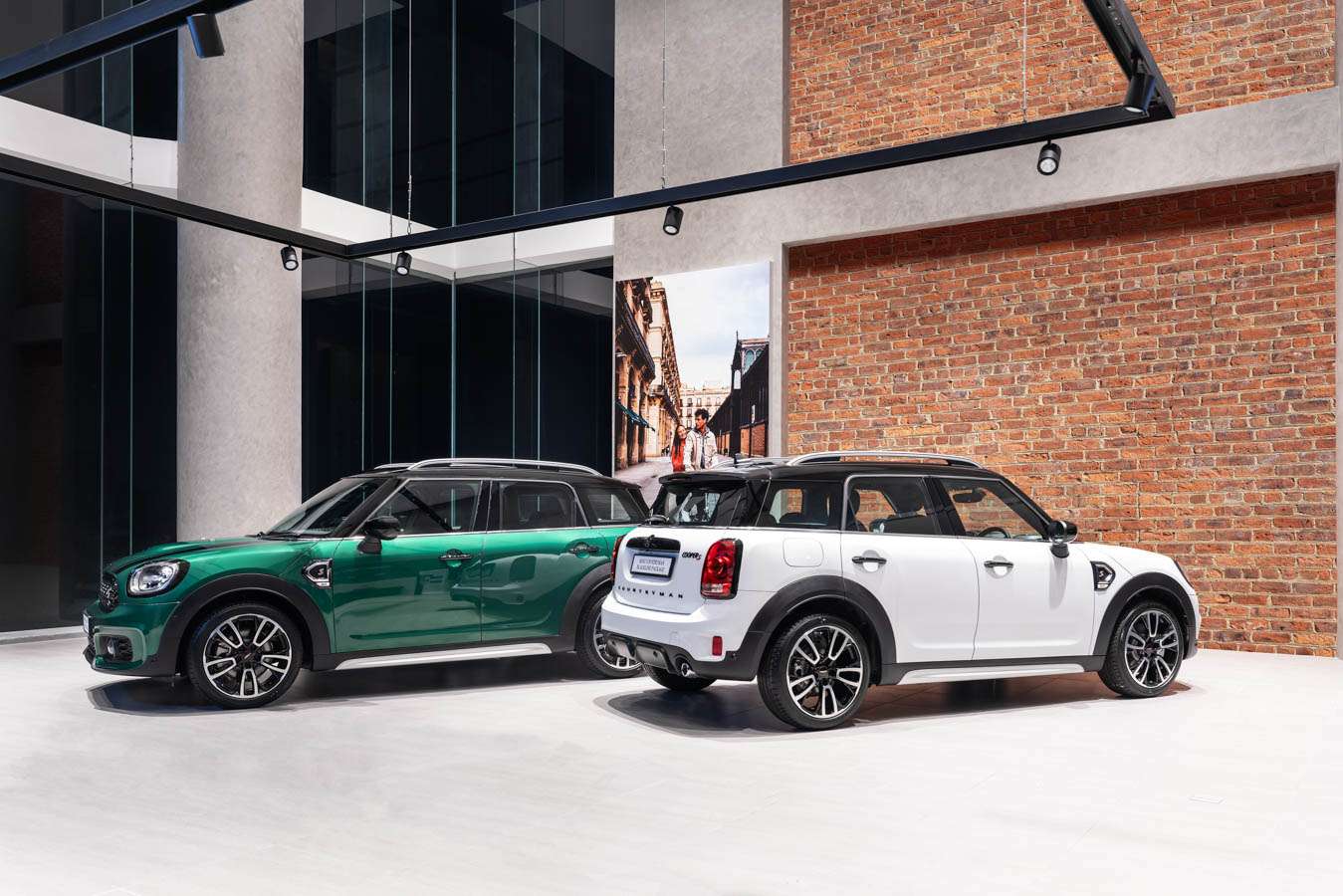 MINI-Malaysia-Introduces-Two-New-MINI-Cooper-S-Countryman-Sports-Variants-2.jpg