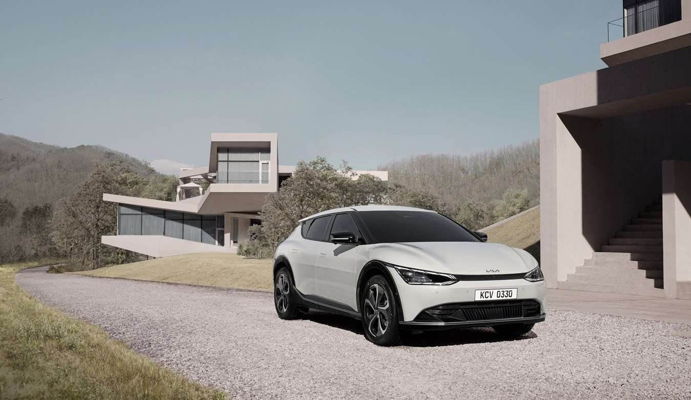 17213_Kia_reveals_new_design_philosophy_and_full_images_of_EV6.jpg