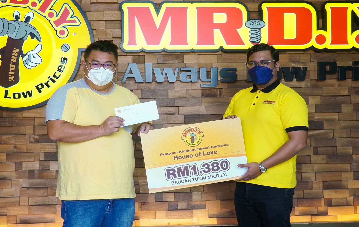 MR-D.I.Y.s-social-media-campaign-brings-joy-to-underprivileged-children.jpg