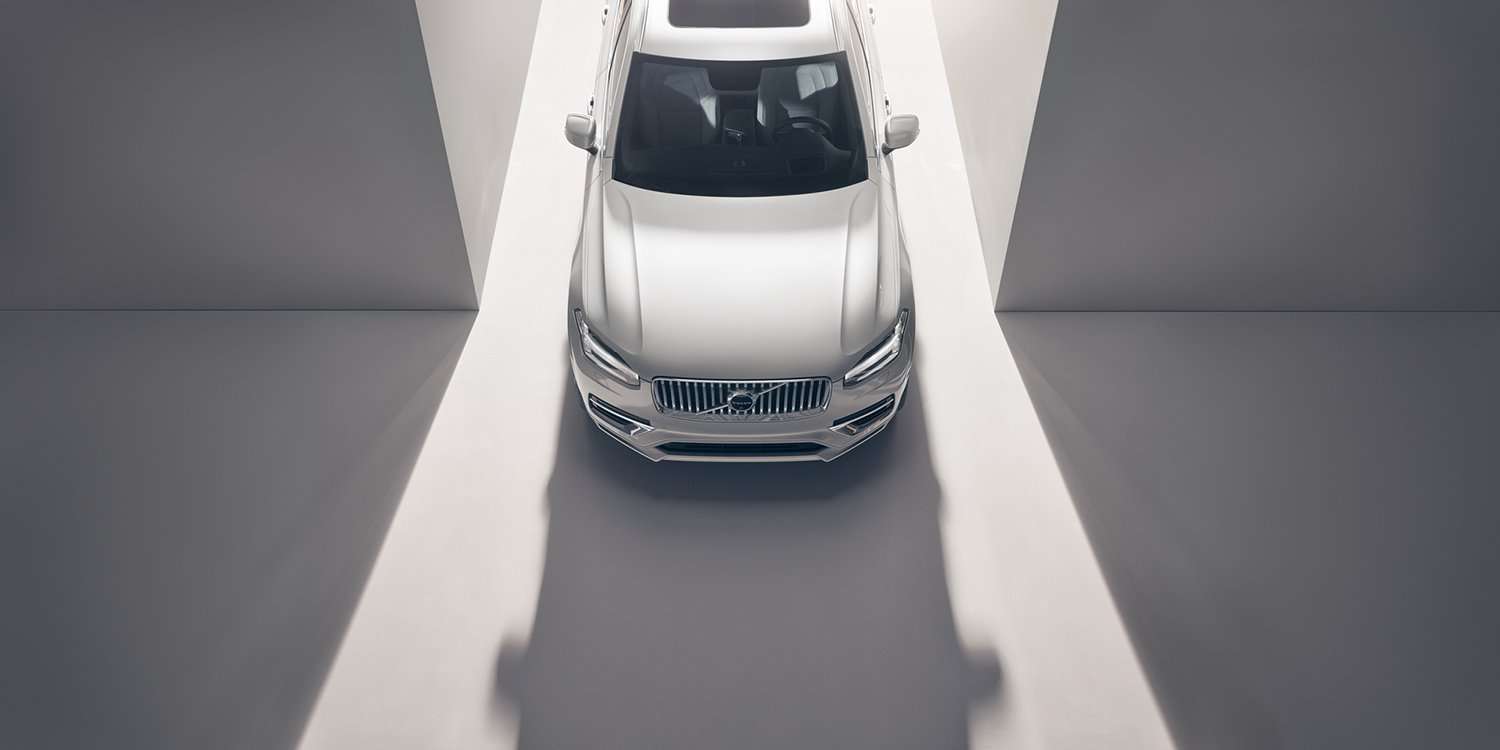 Volvo-Upgrades-XC90-Line-up-with-Feature-rich-Hybrid.jpg