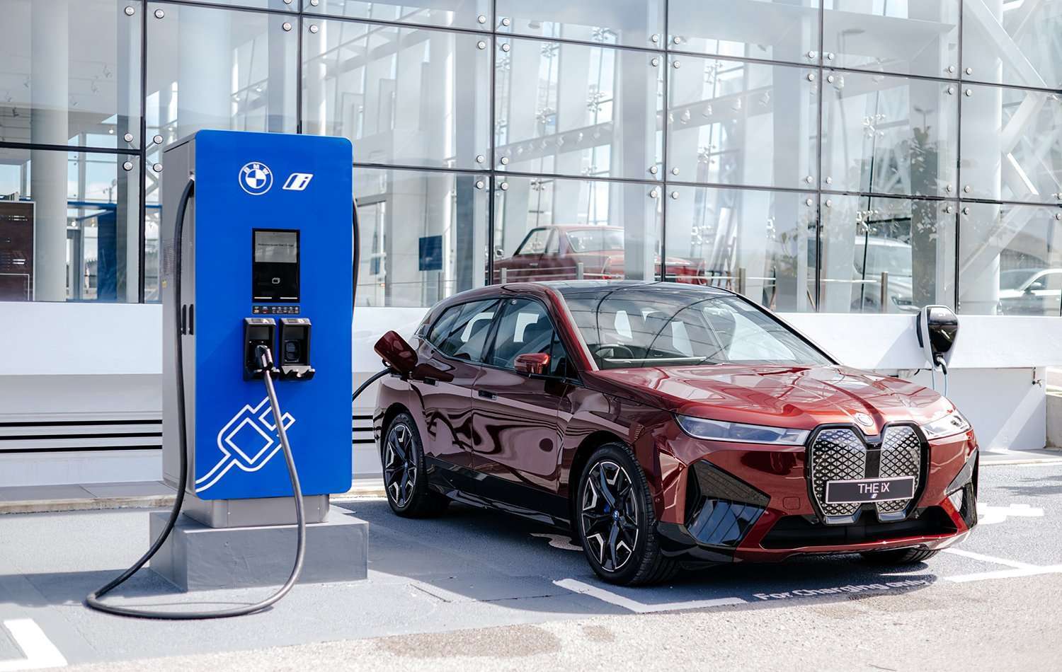 BMW-Group-Malaysia-announces-official-pricing-structure-for-its-BMW-i-Charging-facilities-nationwide..jpg