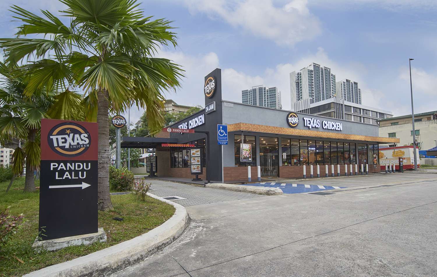 Envictus-International-Holdings-Limited-Renews-Its-Franchise-Rights-to-Develop-and-Operate-Texas-Chicken-Malaysia.jpg