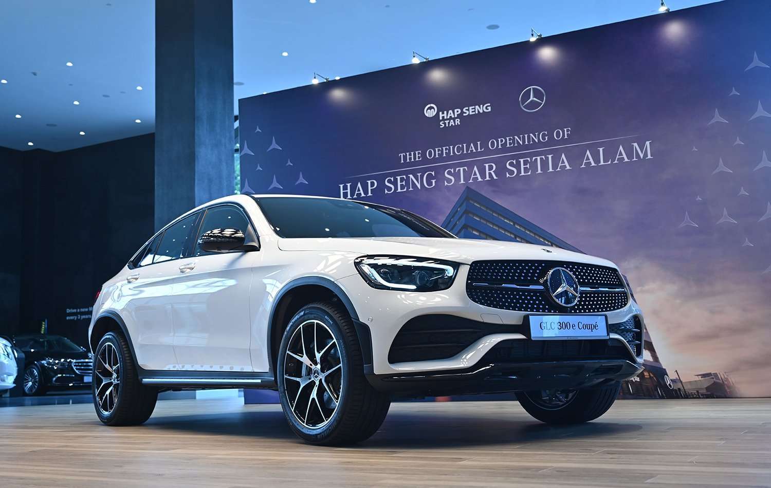 The-new-Mercedes-Benz-GLC-300-e-4MATIC-Coupe-and-refreshed-Mercedes-AMG-GLB-35-4MATIC..jpg