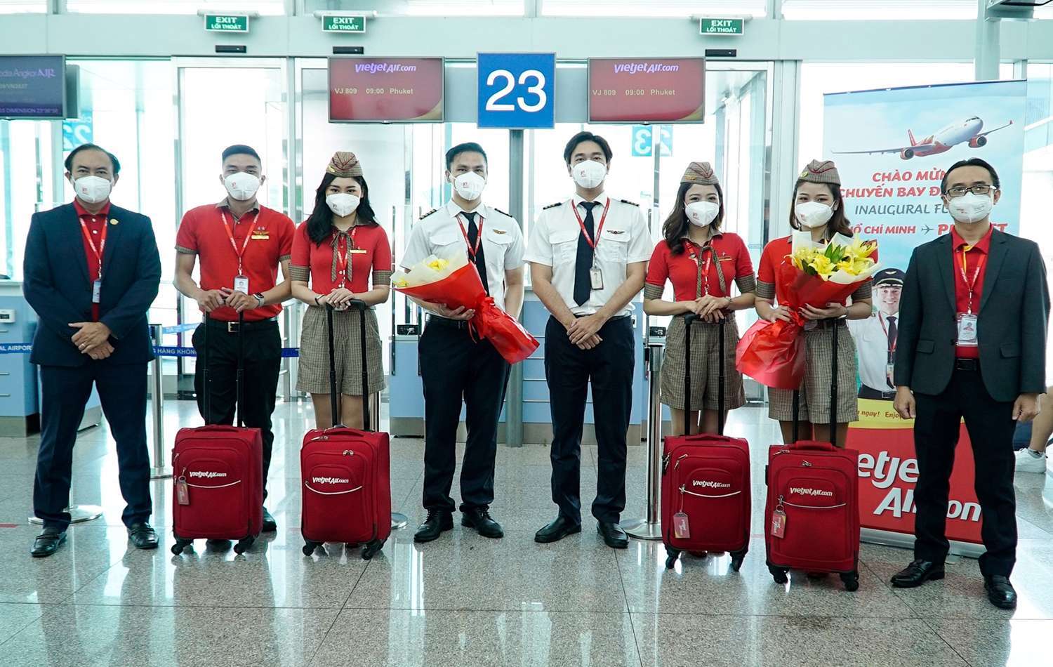 Vietjet-launches-two-direct-flights-from-Ho-Chi-Minh-City-and-Hanoi-to-Mumbai-and-resumes-Phuket-route.jpg