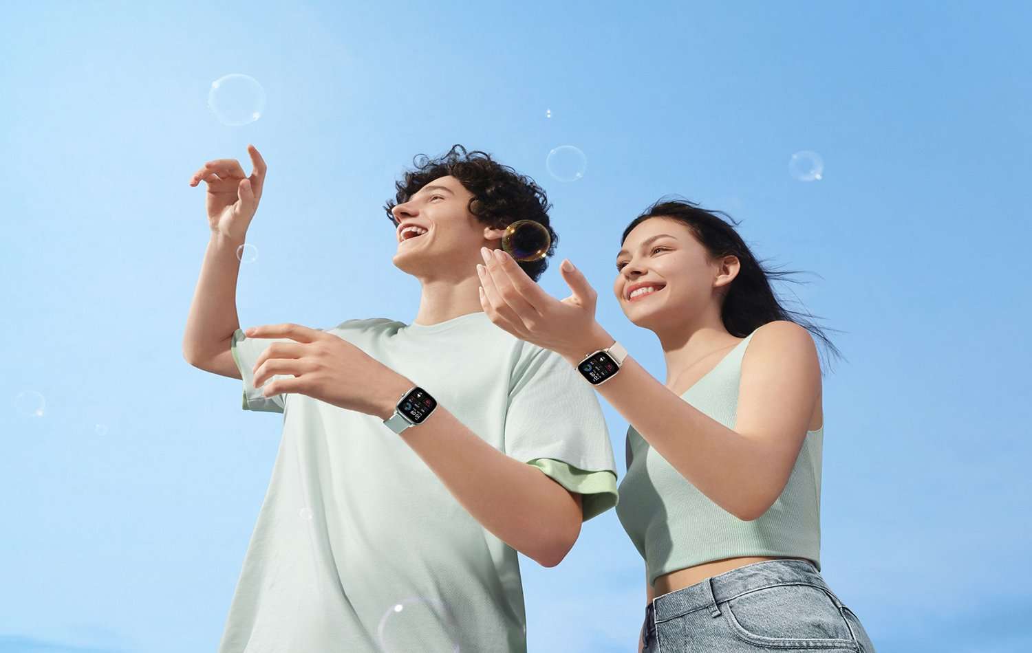 AMAZFIT-LAUNCHES-GTS-4-MINI-IN-MALAYSIA.jpg