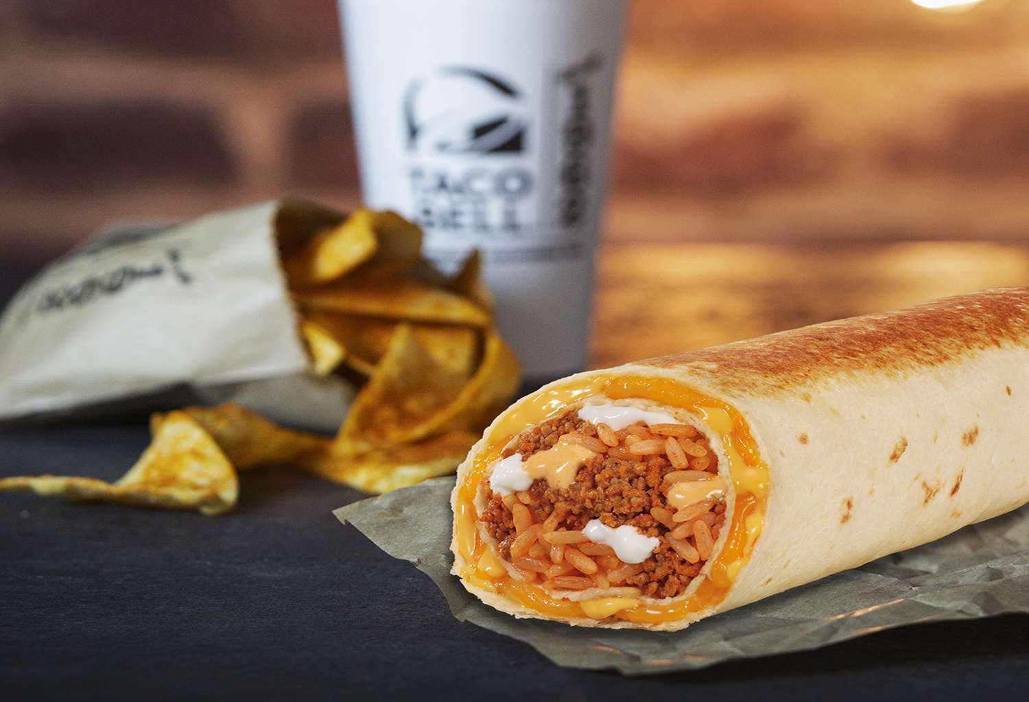 Wrap-It-Up-Taco-Bell-Malaysia-Unveils-The-Extraordinarily-Delicious-Quesarito.jpg
