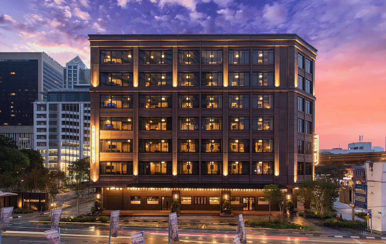 ORMOND-GROUP-SWEEPS-WORLD-TRAVEL-AWARDS-WINNING-MALAYSIAS-LEADING-BOUTIQUE-HOTEL-AND-ASIAS-LEADING-AIRPORT-HOTEL.jpg