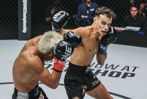 Jonathan-Di-Bella-Wins-Vacant-ONE-Strawweight-Kickboxing-World-Title-With-Unanimous-Decision-Over-Zhang-Peimian.png