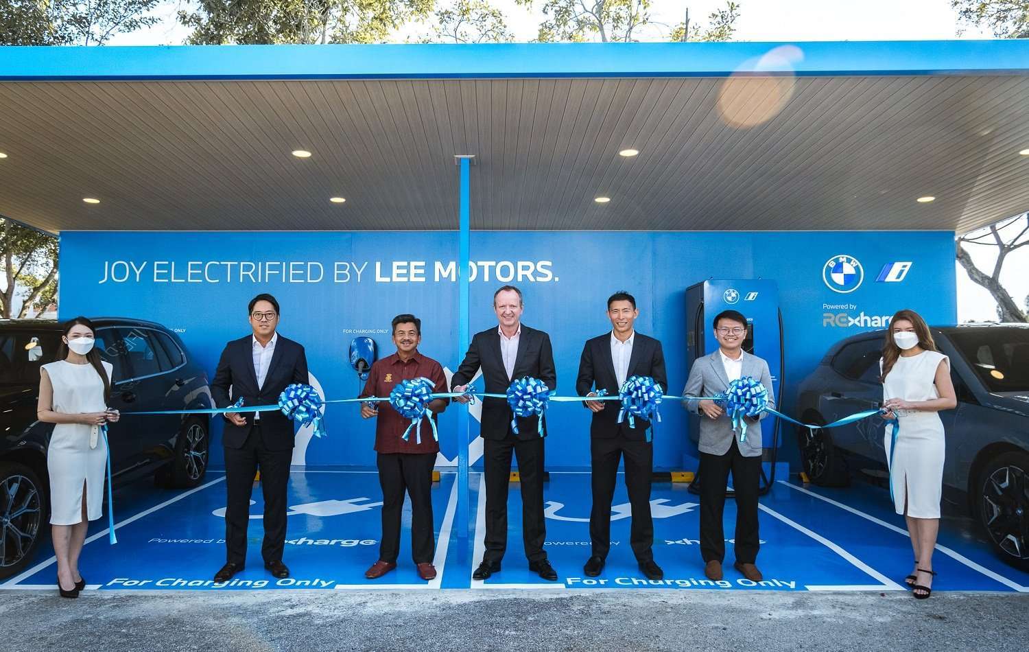 Lee-Motors-unveils-new-BMW-i-Charging-facilities-and-breaks-ground-for-new-showroom-in-Alor-Setar.jpg