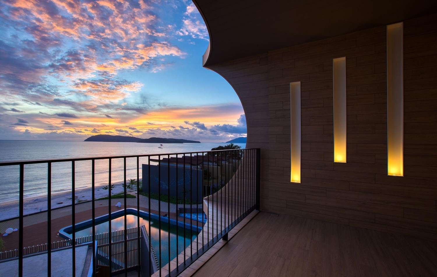 PARKROYAL-LANGKAWI-RESORT-TO-BRUSH-THE-SHORES-OF-LANGKAWI-EARLY-BOOKINGS-AVAILABLE-FOR-STAYS-IN-FEBRUARY-2023.jpg