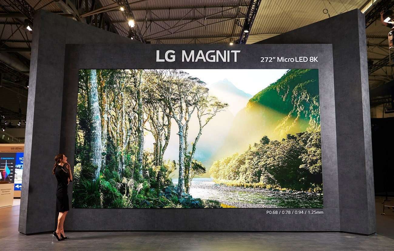 LG-Showcases-Its-Latest-Display-Solutions-Under-The-Theme-Of-Life-Be-Bloomed-At-ISE-2023.jpg