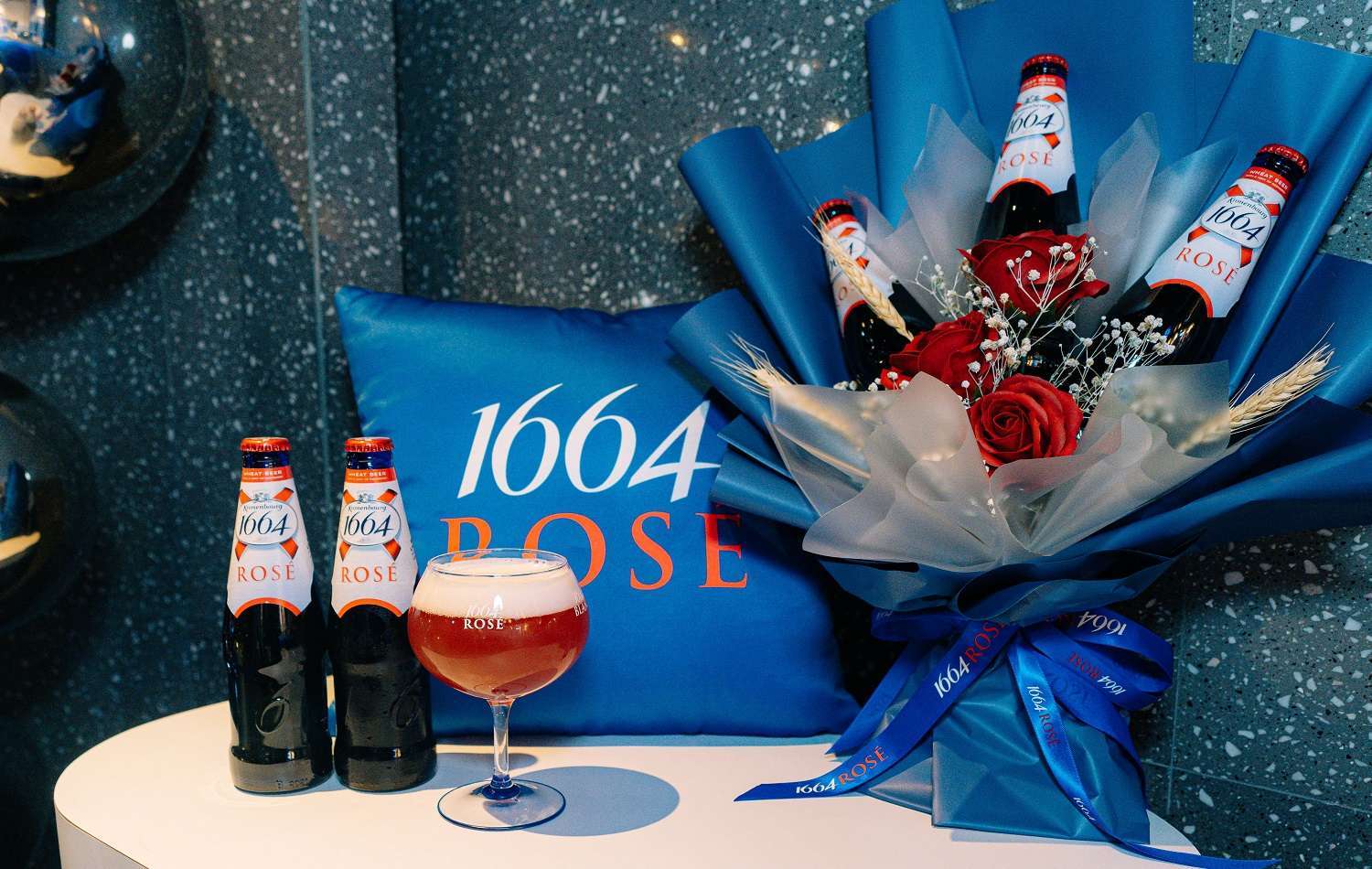 Experience-Valentines-with-A-Twist-Specially-Curated-By-1664-Rose.jpg