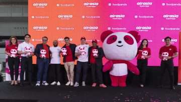 Red-meets-pink-airasia-Superapp-foodpanda-join-forces-for-a-groundbreaking-partnership.jpg