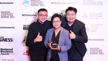 airasia-rewards-takes-home-Malaysia-Technology-Excellence-Awards-for-API.jpg