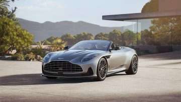 INTRODUCING-DB12-VOLANTE-THE-ULTIMATE-OPEN-TOP-SUPER-TOURER.jpg