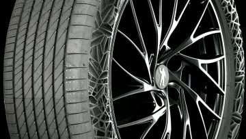 MICHELIN-CAR-TIRE-CONTAINING-45-SUSTAINABLE-MATERIALS-WINS-THE-AUTOMOTIVEINNOVATIONS-AWARD-2023-IN-FRANKFURT.jpg