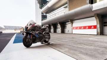 BMW-Motorrad-Malaysia-enhances-the-Powerful-BMW-M-1000-RR-with-the-M-Competition-Package.jpg