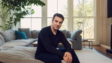 Brian-Chesky-Airbnb-2.jpg