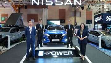 07-ETCM-Management-posed-with-Nissan-e-POWER.jpg