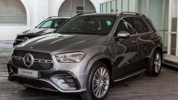 Mercedes-Benz-GLE-450-4MATIC-1.jpg