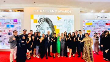 Image-3-Spritzer-Team-at-Putra-Brand-Awards.jpg