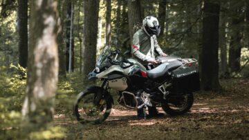 01.-The-New-BMW-F-900-GS-Adventure.jpg