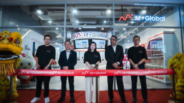 The-Launch-of-Malaysias-First-Stockbroking-Concept-Store-by-M-Global_1.jpg